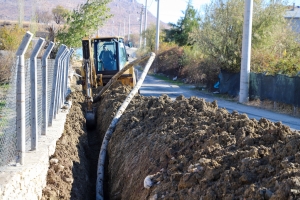 Hani’de bir yıl önce kalitesiz malzemelerle yapılan içme suyu hattı yenilendi