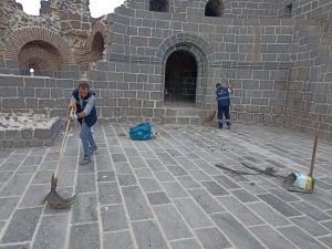 Surî û dorûverê înan hetê ekîbanê Şaredarîya Bajarê Girdî ra ameyî pakkerdene